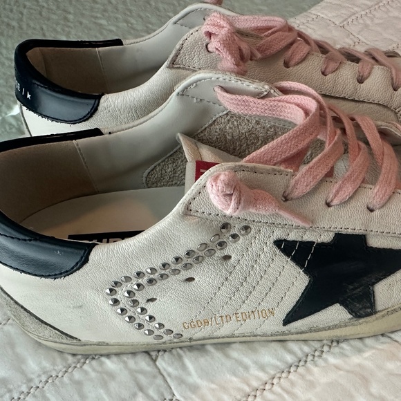Women's Golden Goose Sneaker Size 39 - Picture 1 of 9